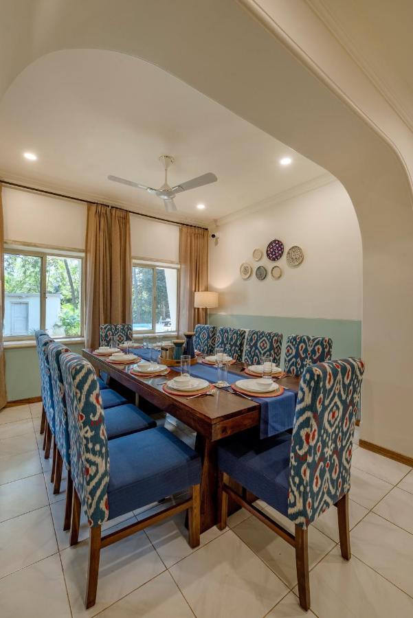 אליבג Saffronstays Gaia, Alibaug - Pool Villa Near Mandwa Jetty Perfect For Large Groups מראה חיצוני תמונה