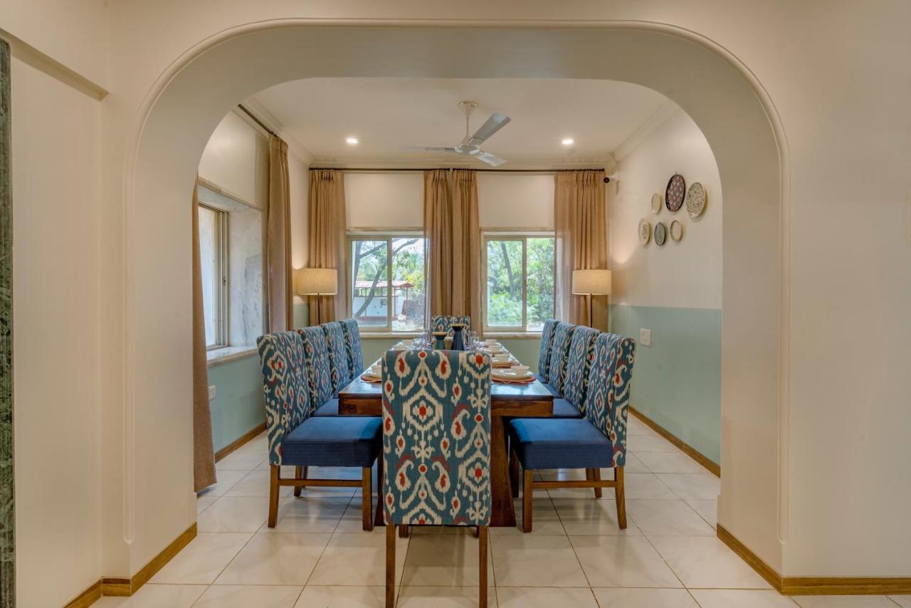 אליבג Saffronstays Gaia, Alibaug - Pool Villa Near Mandwa Jetty Perfect For Large Groups מראה חיצוני תמונה